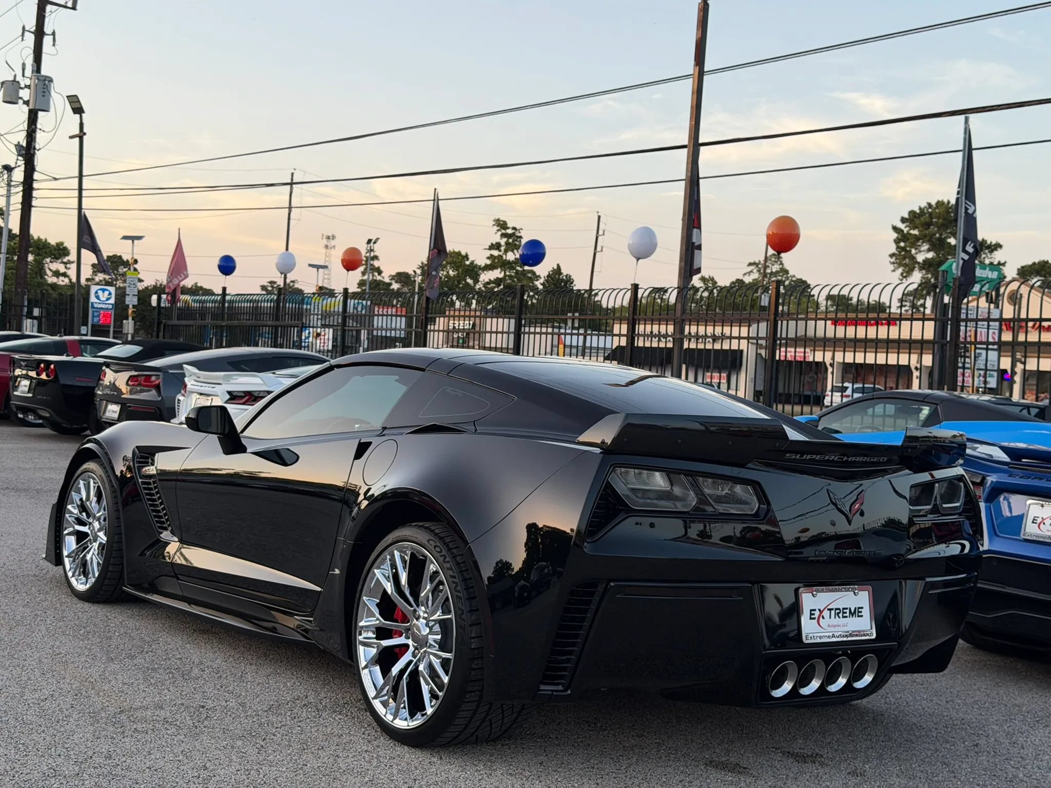 Used 2018 Chevrolet Corvette Z06 RWD image 8