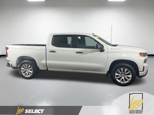 Used 2020 Chevrolet Silverado 1500 Custom w/ Custom Value Package AWD/4WD image 7