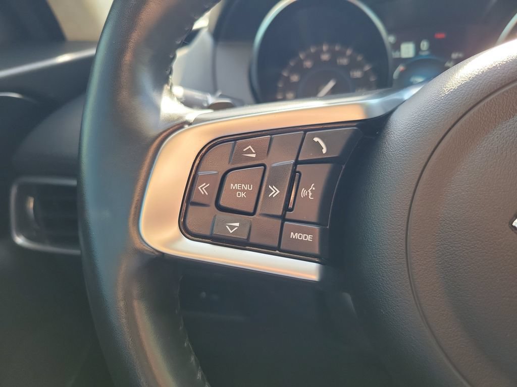 Used 2020 Jaguar F-PACE Prestige AWD/4WD image 24