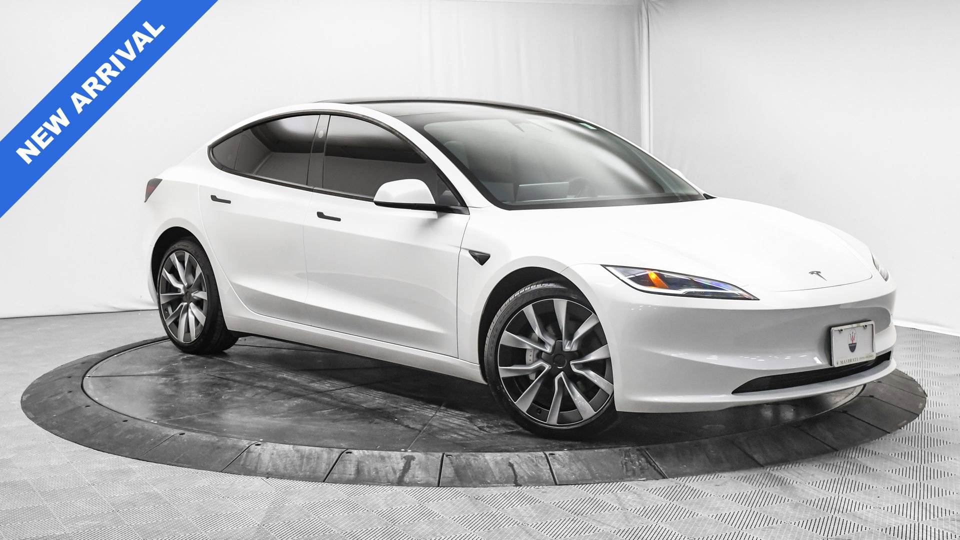 Used 2025 Tesla Model 3 Long Range image 1
