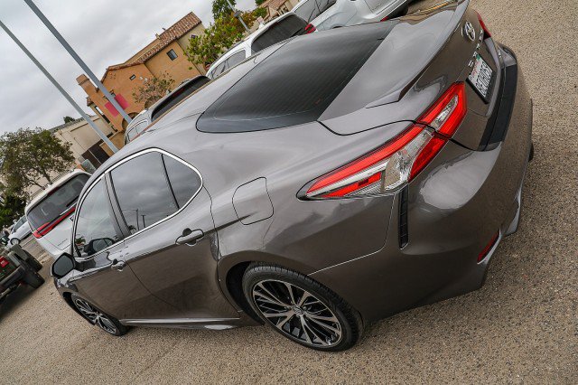 Used 2018 Toyota Camry SE FWD image 8