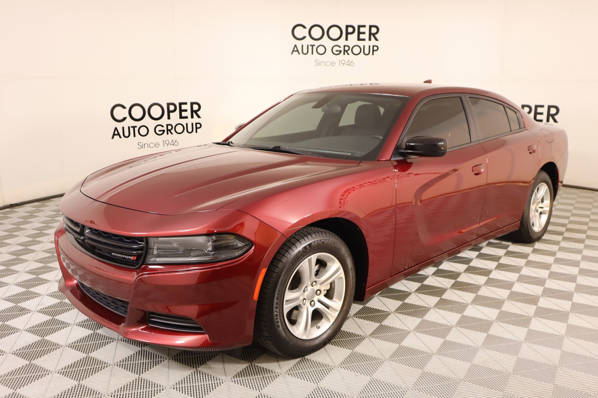 Used 2023 Dodge Charger SXT RWD image 9