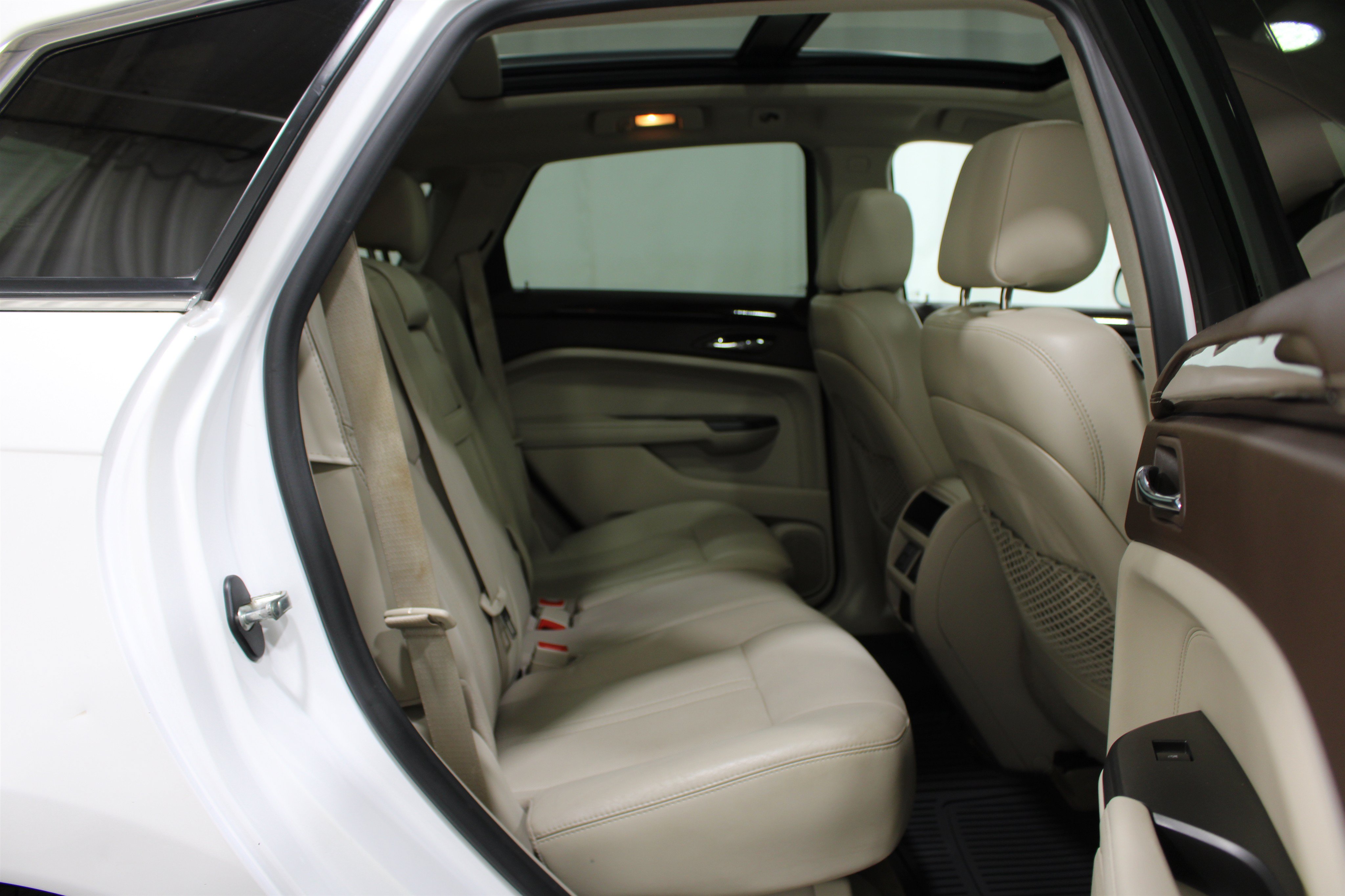 Used 2012 Cadillac SRX Performance FWD image 26