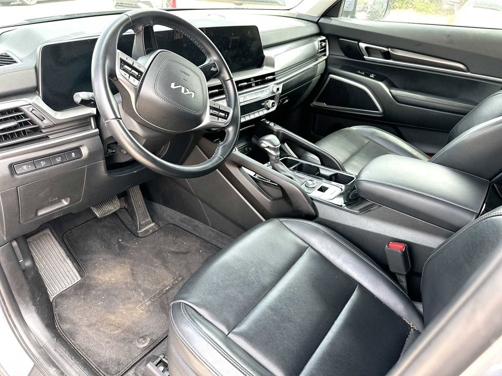 Used 2025 Kia Telluride S AWD/4WD image 6