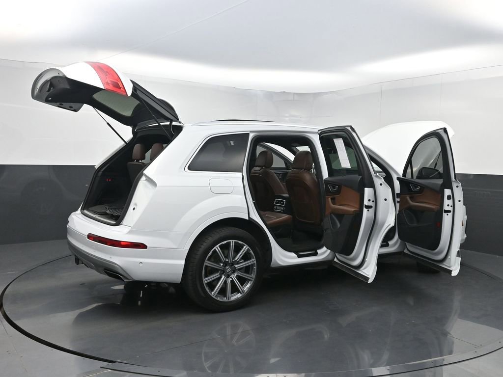 Used 2019 Audi Q7 3.0T Premium Plus w/ Premium Plus Package image 41