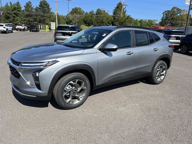 New 2026 Chevrolet Trax LT w/ Driver Confidence Package image 1