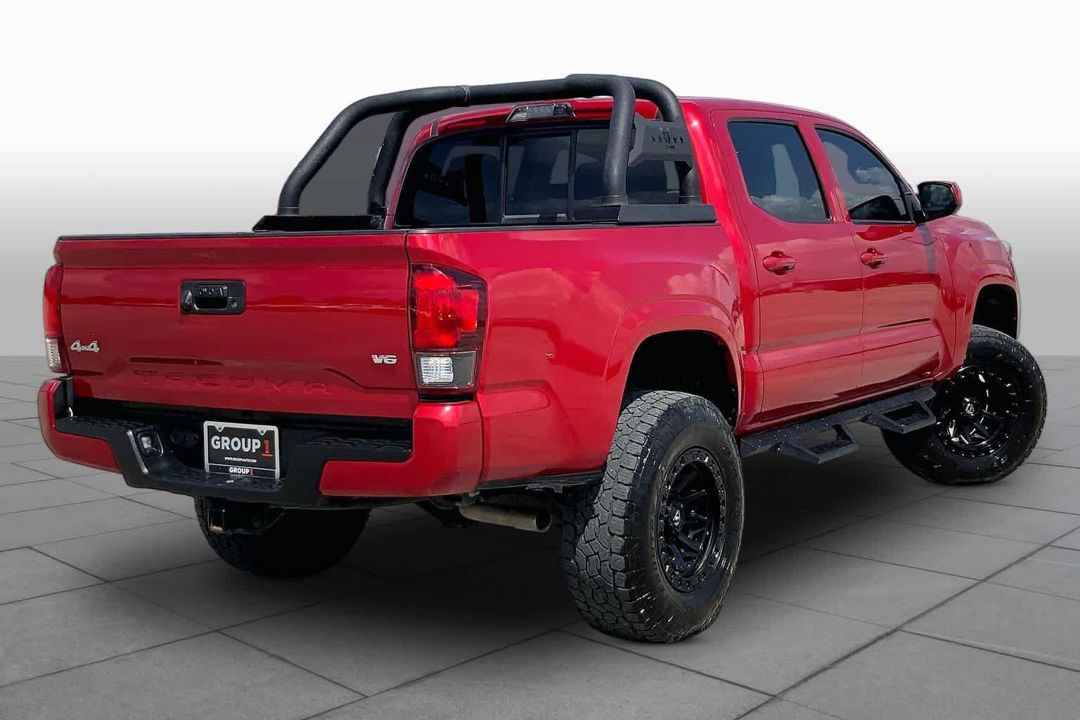 Used 2023 Toyota Tacoma SR AWD/4WD image 13