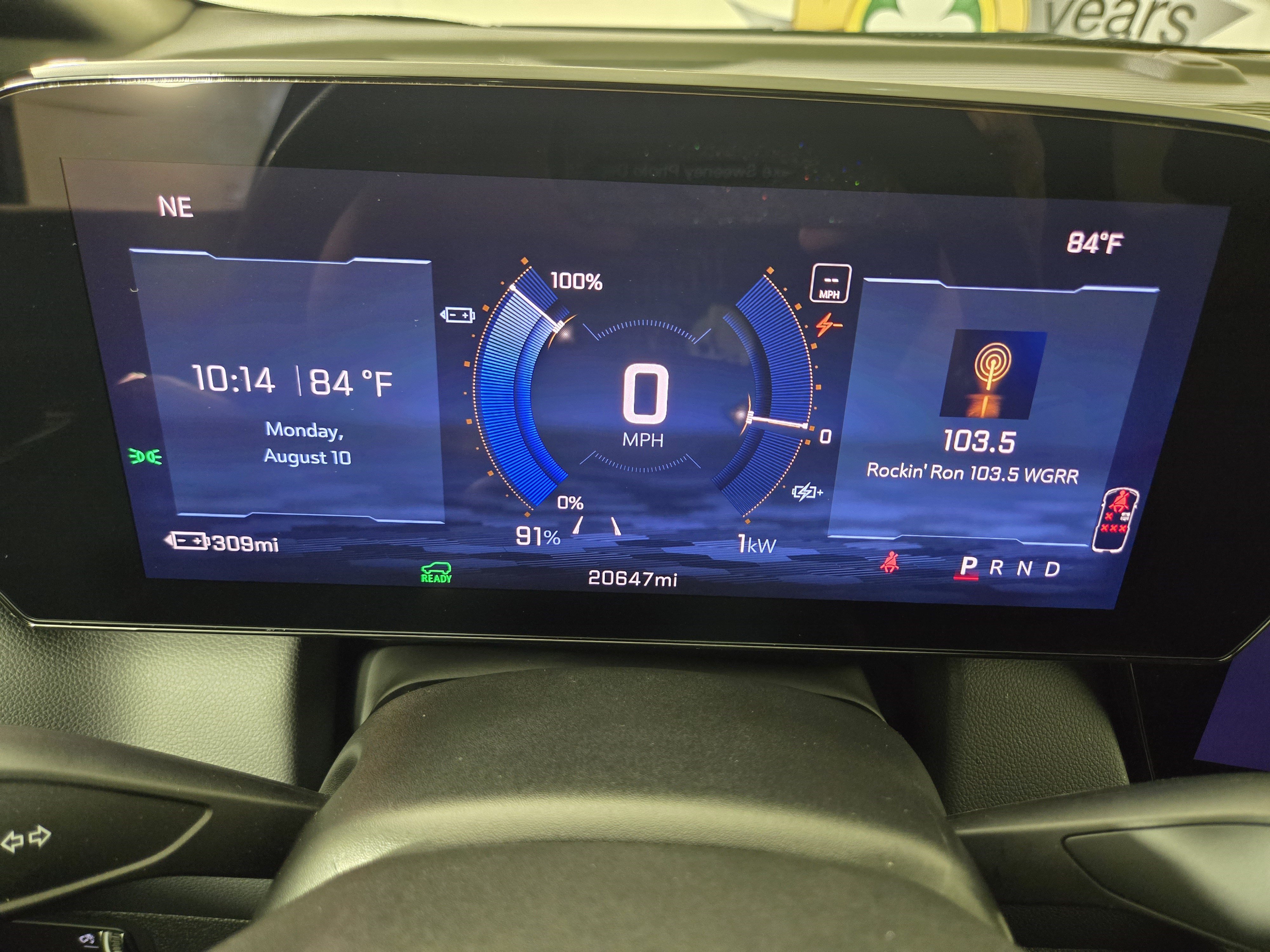 Certified 2025 Chevrolet Equinox EV LT FWD image 17