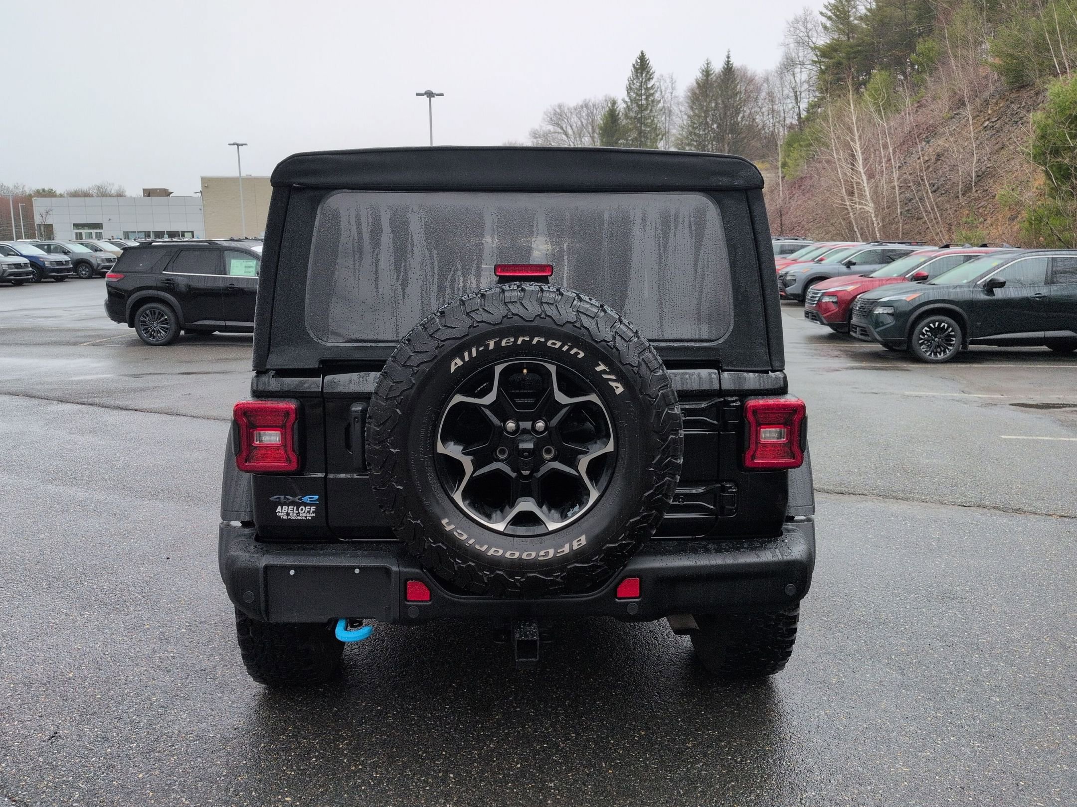 Used 2021 Jeep Wrangler Unlimited Rubicon 4xe w/ Steel Bumper Group image 6