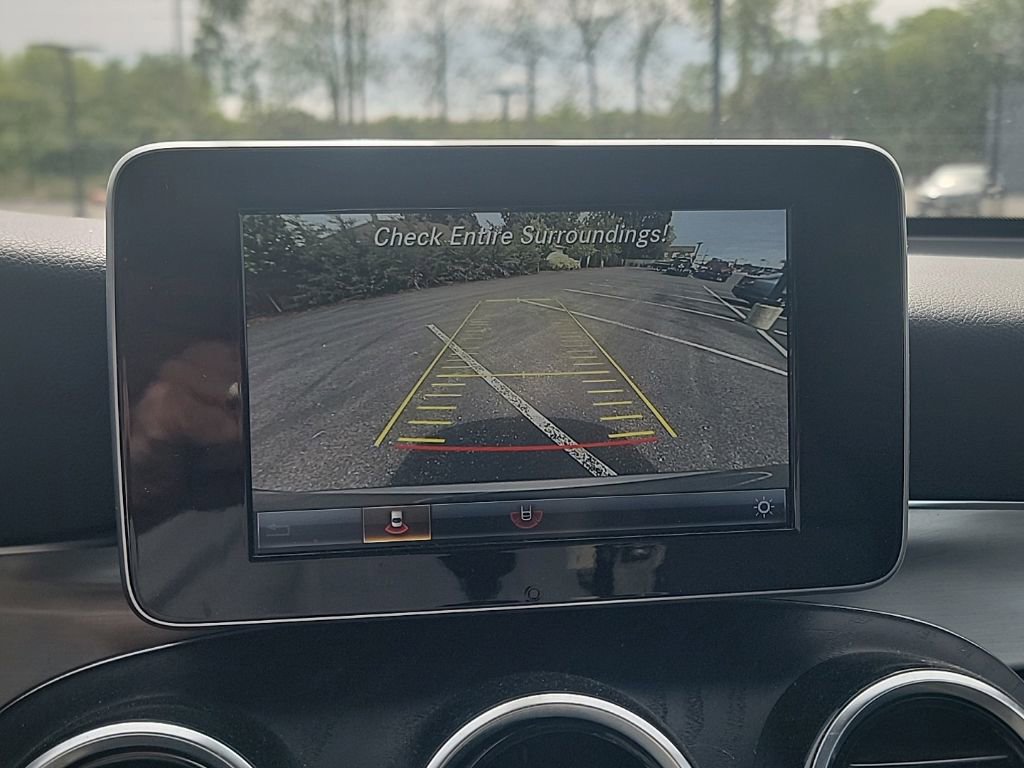 Used 2019 Mercedes-Benz GLC 300 4MATIC image 11
