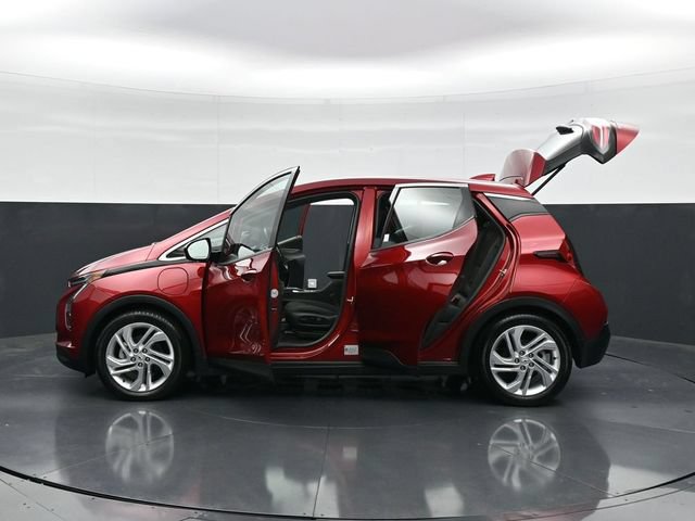 Used 2023 Chevrolet Bolt LT FWD image 51