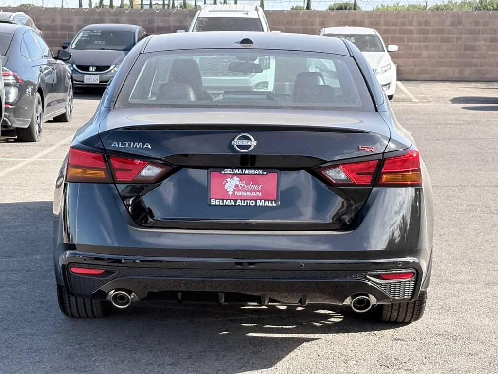 New 2026 Nissan Altima 2.5 SR FWD image 5