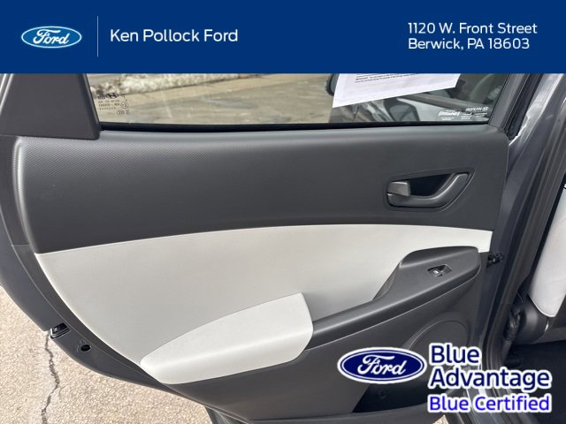 Used 2023 Hyundai Kona SEL w/ Cargo Package image 34