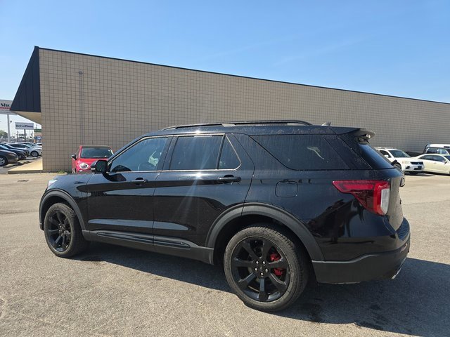 Used 2023 Ford Explorer ST w/ Technology Package image 7