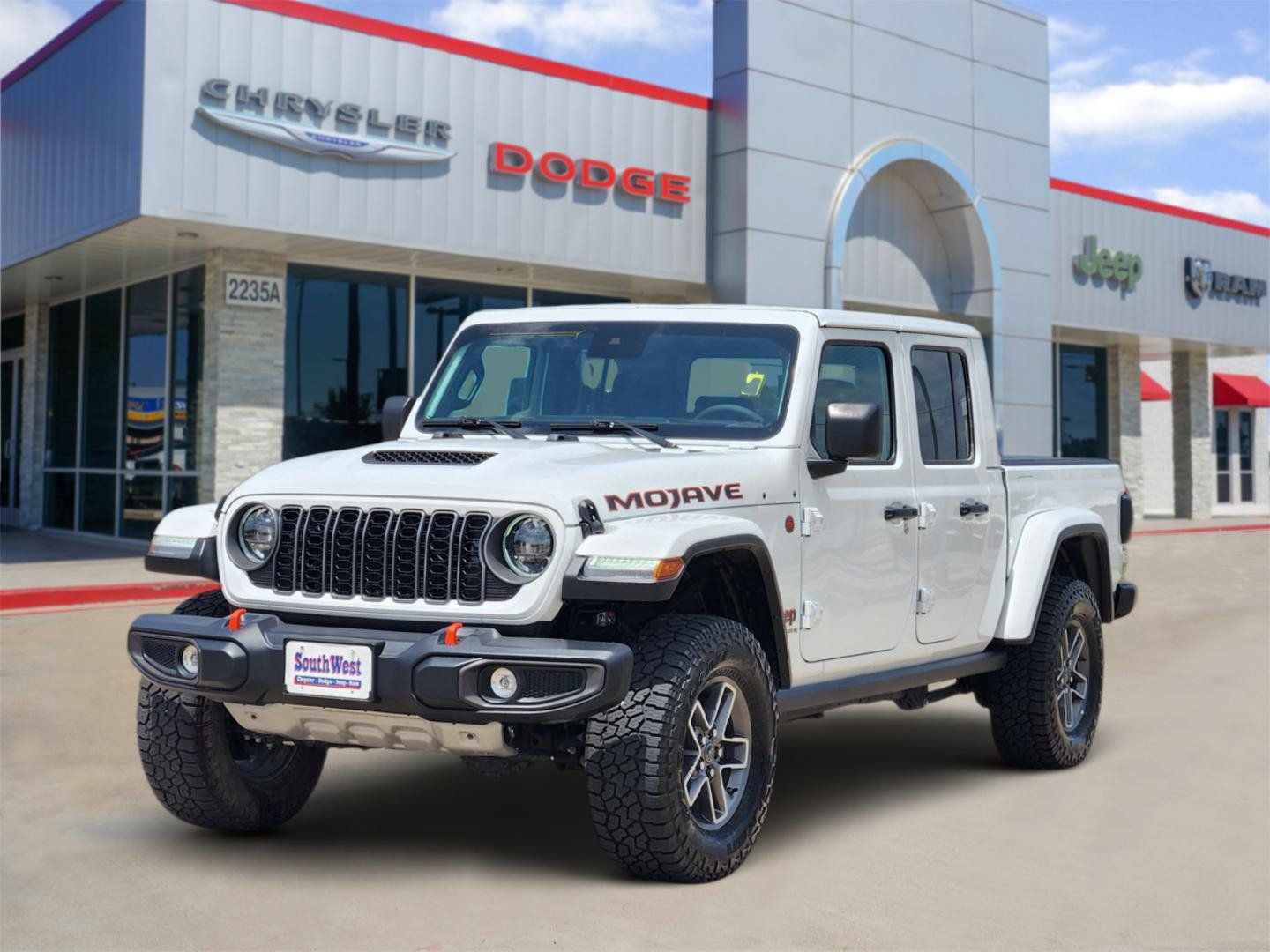 Used 2025 Jeep Gladiator Mojave w/ Convenience Group AWD/4WD video 2