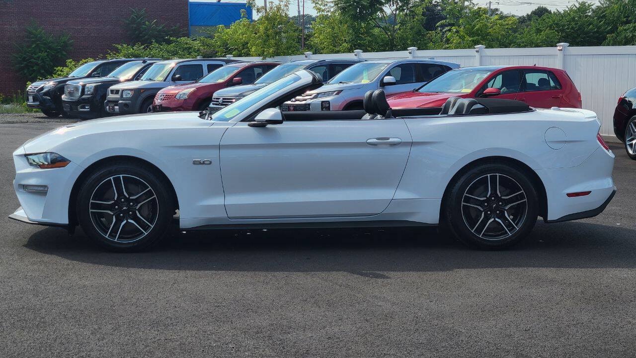 Used 2019 Ford Mustang GT Premium w/ Equipment Group 401A RWD image 16
