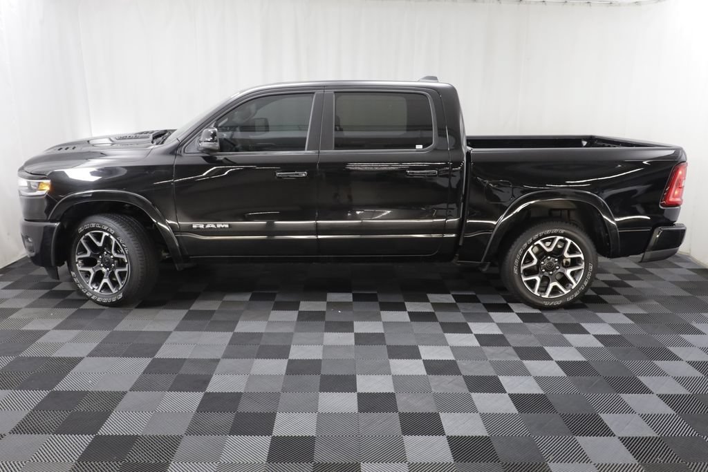 Used 2025 RAM 1500 Laramie w/ Sport Appearance Package AWD/4WD image 4