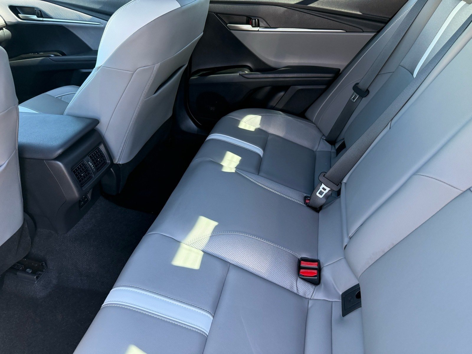 Used 2026 Toyota Camry SE w/ Multimedia Upgrade Package FWD image 26