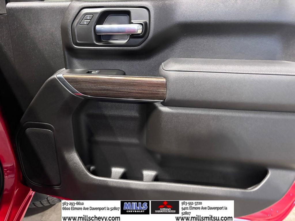 Used 2024 Chevrolet Silverado 3500 LT w/ Convenience Package image 12