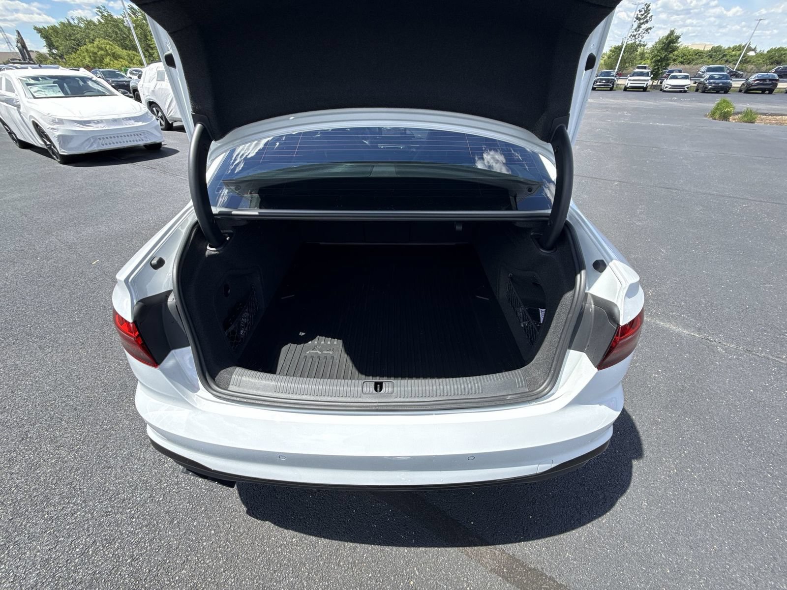 Used 2023 Audi S4 Premium Plus AWD/4WD image 25