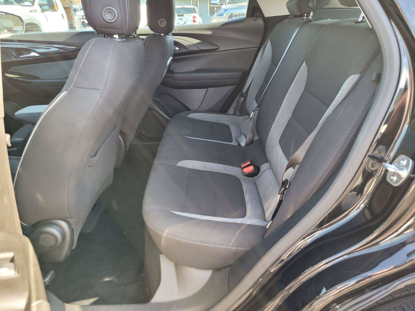 Used 2024 Chevrolet TrailBlazer LS FWD image 13