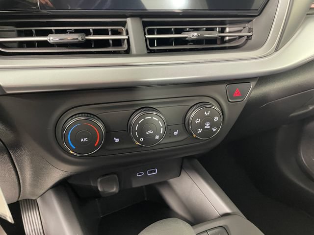 New 2026 Chevrolet Trax RS w/ Driver Confidence Package FWD image 6