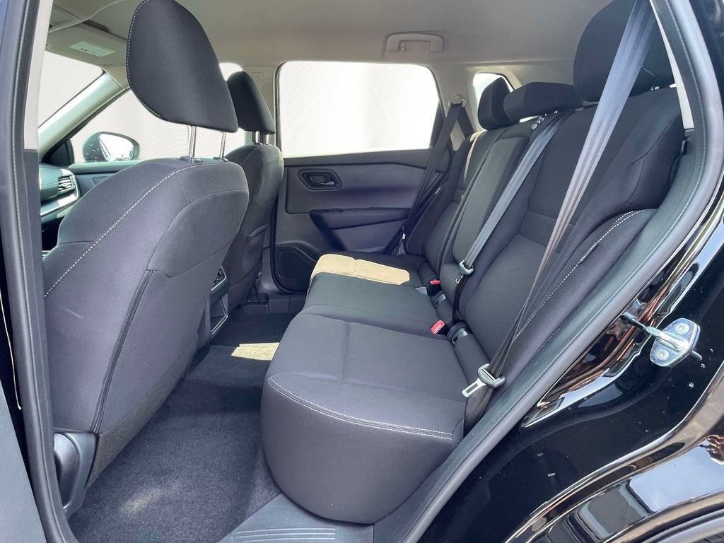 Certified 2026 Nissan Rogue S FWD image 10
