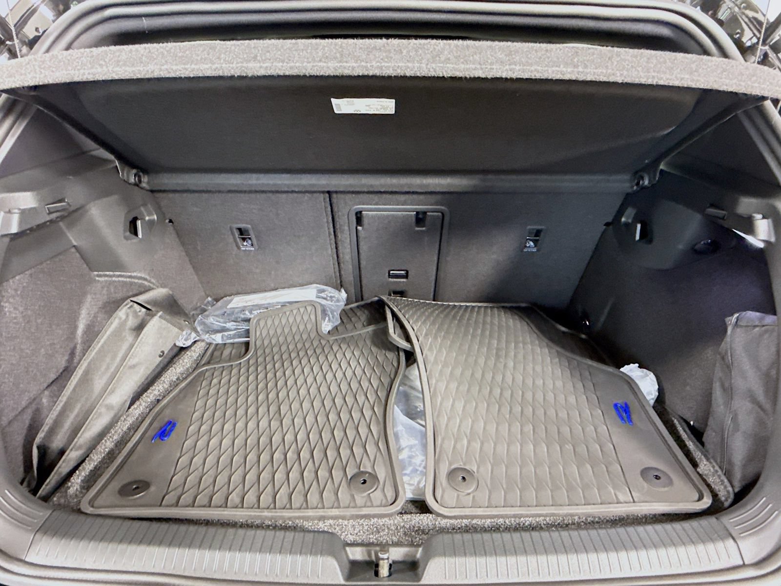 Certified 2026 Volkswagen Golf AWD/4WD image 25