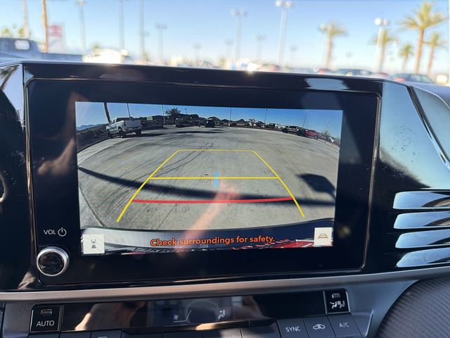 Used 2025 Toyota Camry SE FWD image 21