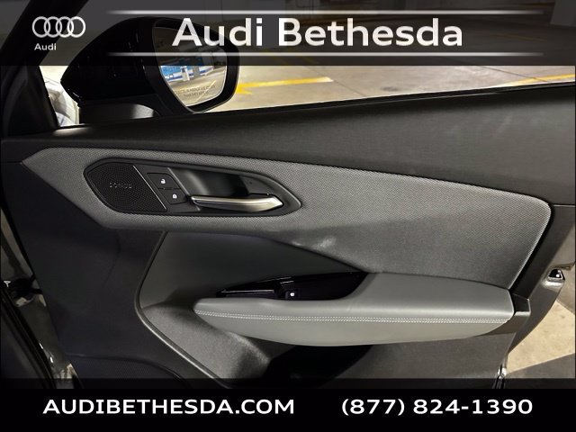 Certified 2026 Audi Q3 quattro 2.0T w/ 20" Wheel Package AWD/4WD image 29