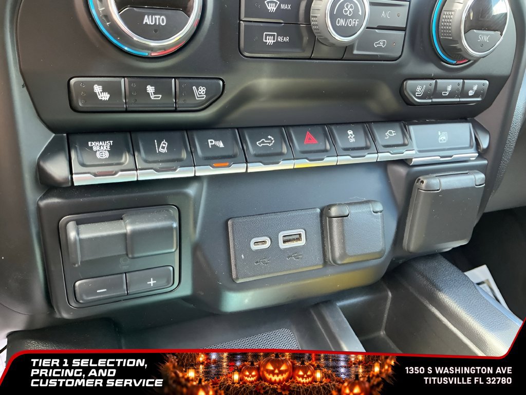 Used 2020 Chevrolet Silverado 3500 High Country w/ Snow Plow Prep/Camper Package AWD/4WD image 31