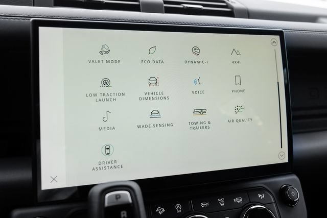 New 2026 Land Rover Defender 110 OCTA AWD/4WD image 41
