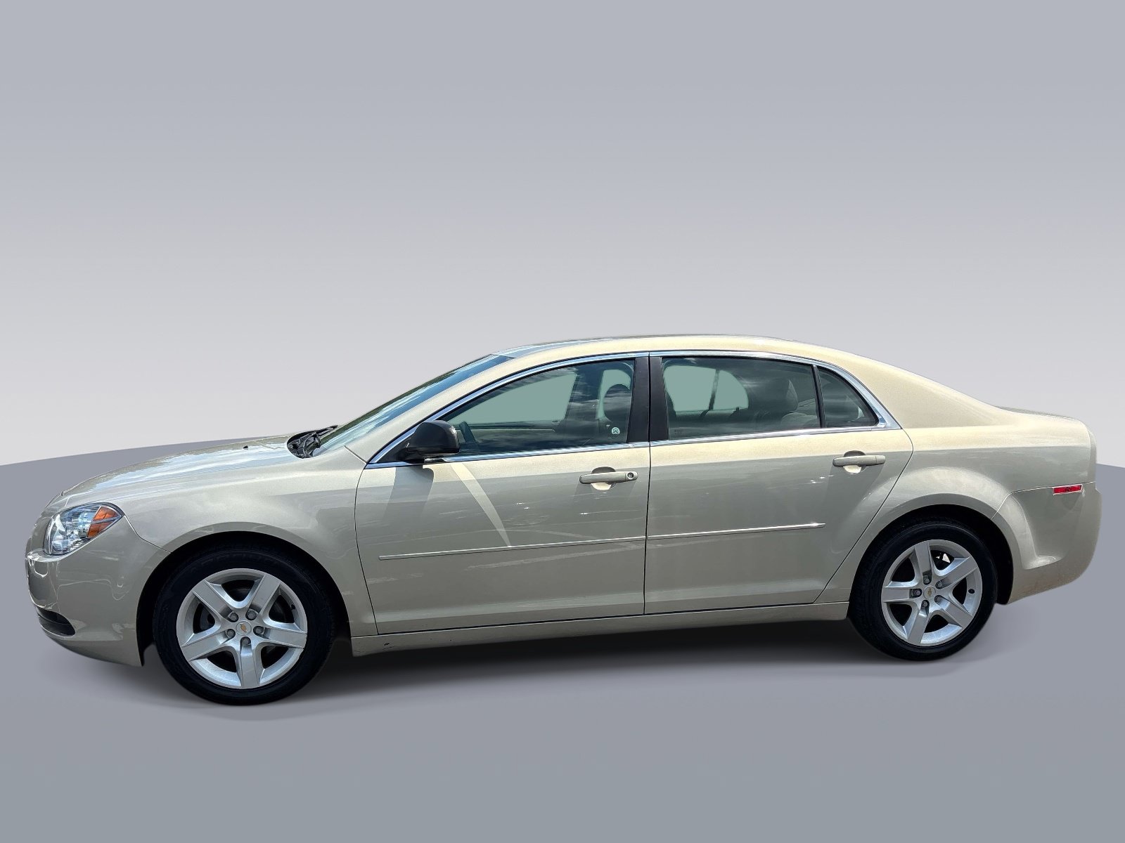Used 2011 Chevrolet Malibu LS FWD image 5