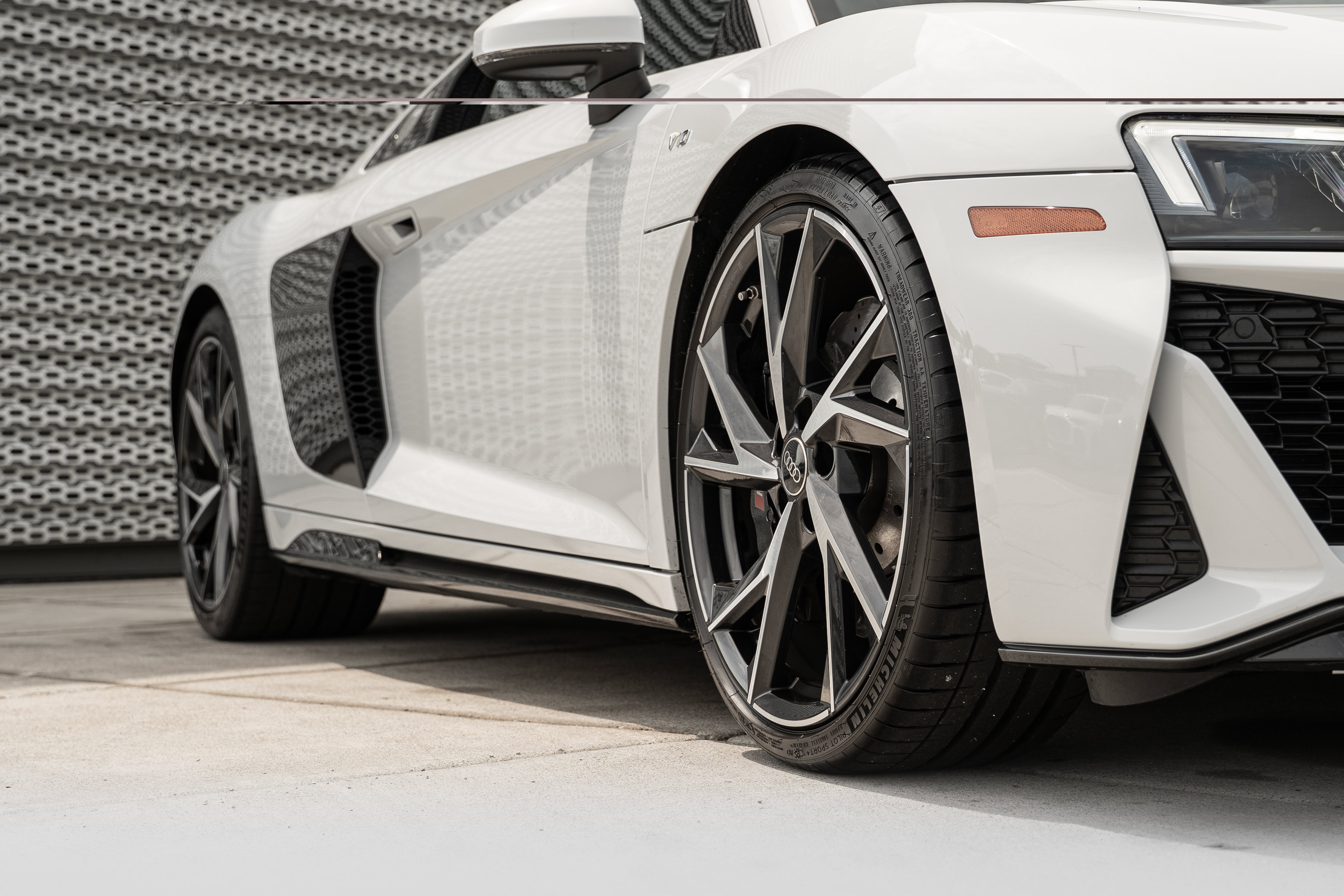 Certified 2023 Audi R8 V10 performance w/ Premium Package RWD image 43
