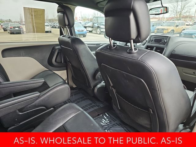 Used 2014 Dodge Grand Caravan SXT image 27