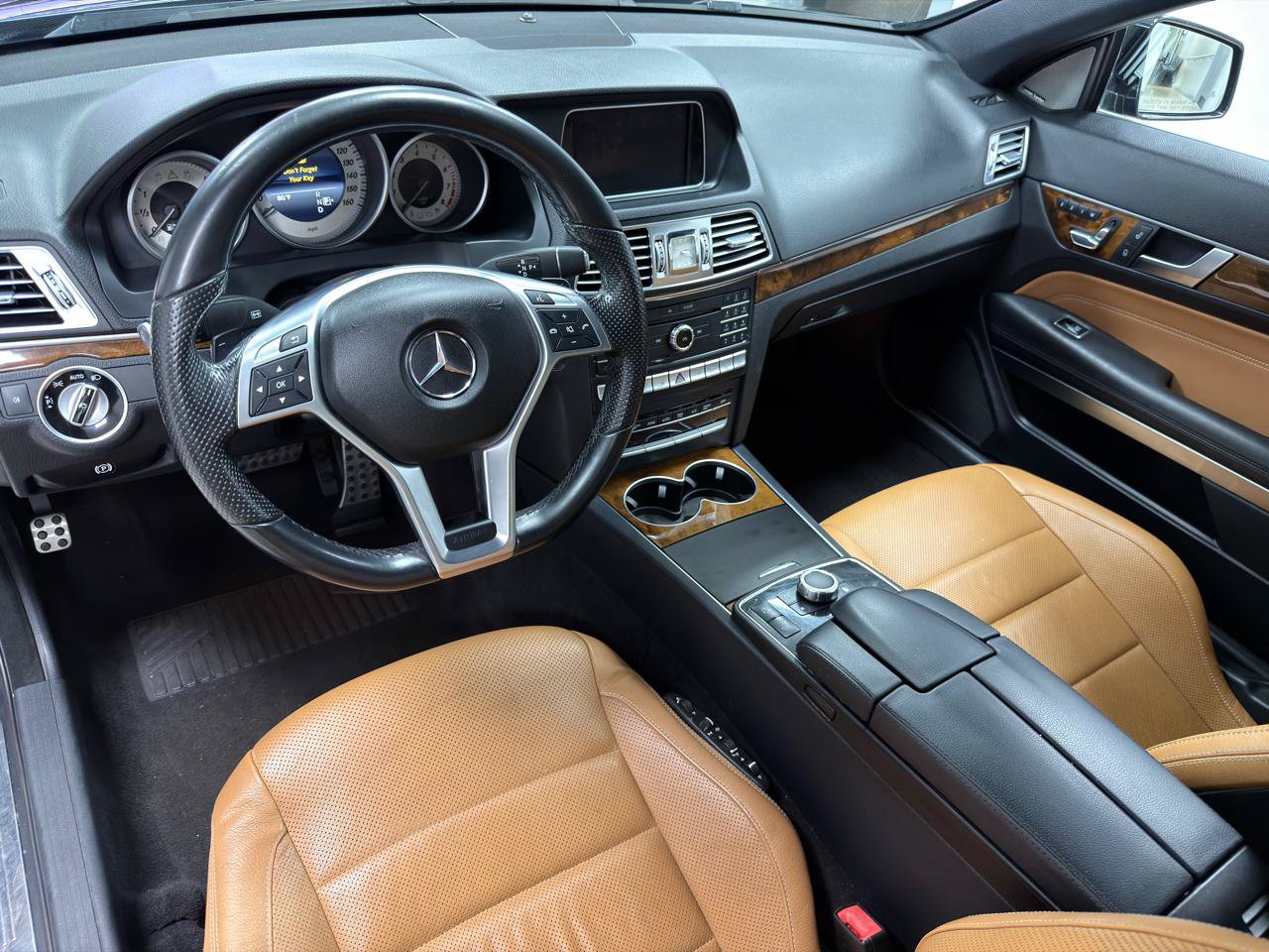 Used 2017 Mercedes-Benz E 400 Cabriolet image 34