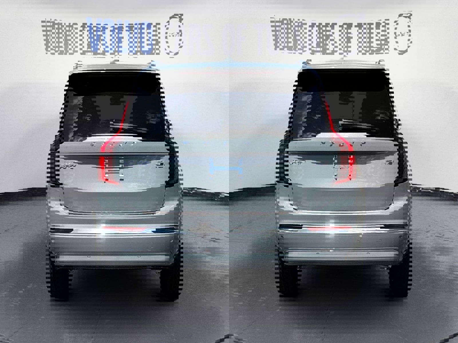 New 2026 Volvo XC90 B6 Plus w/ Protection Package Premier image 4