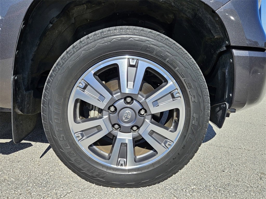Used 2019 Toyota Tundra Platinum image 40