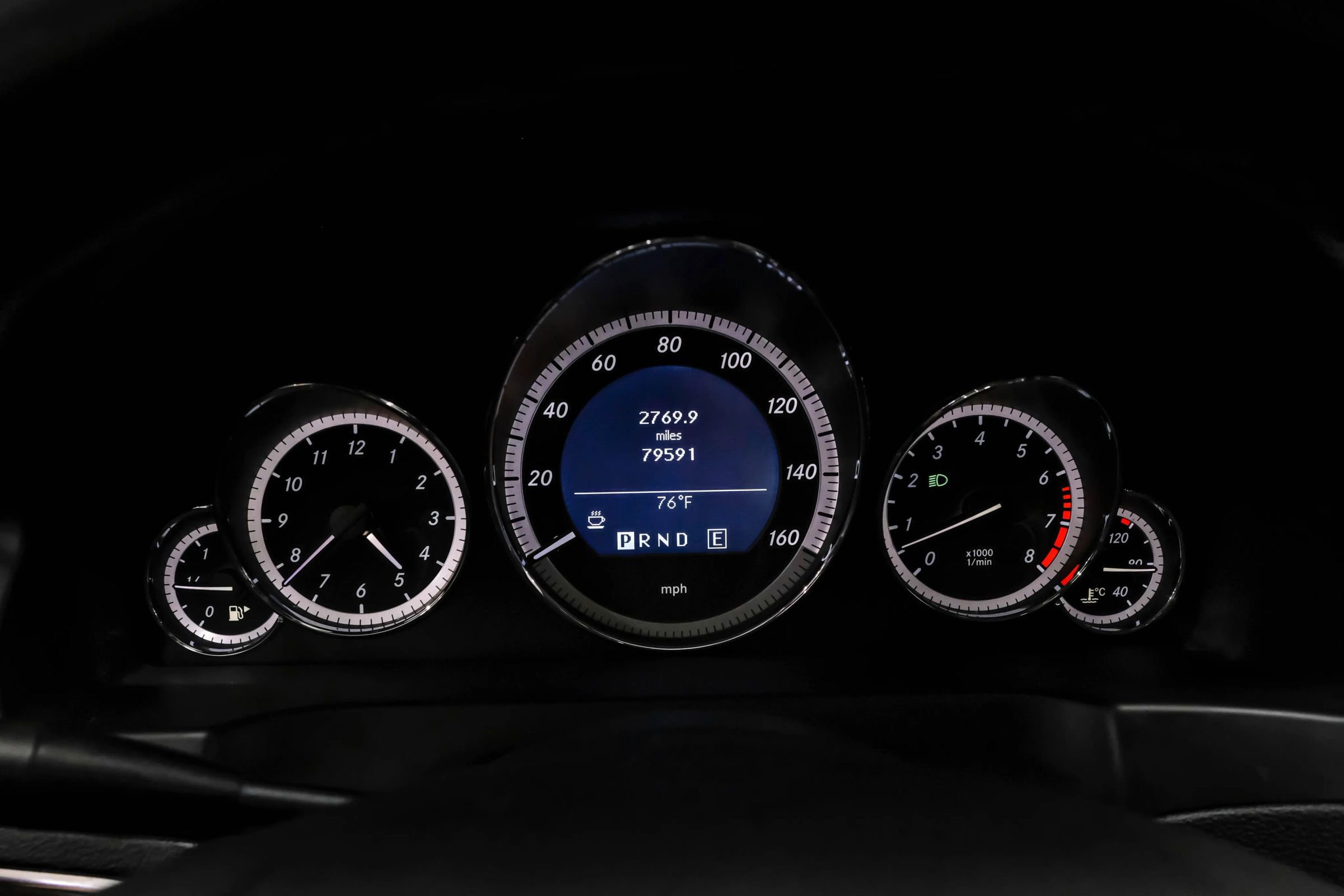 Used 2011 Mercedes-Benz E 550 Coupe image 21