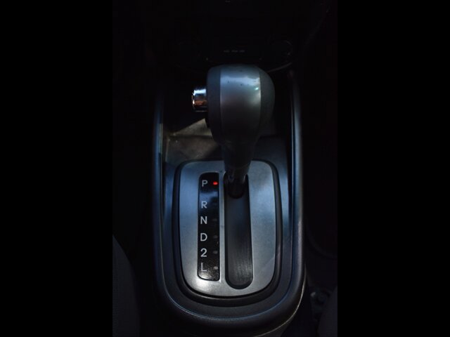 Used 2010 Kia Soul + FWD image 11