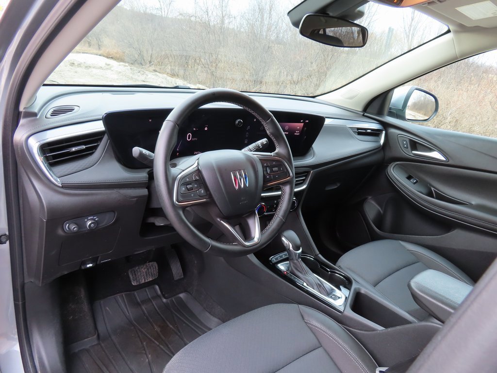 Certified 2024 Buick Encore GX Preferred w/ Comfort Package image 20