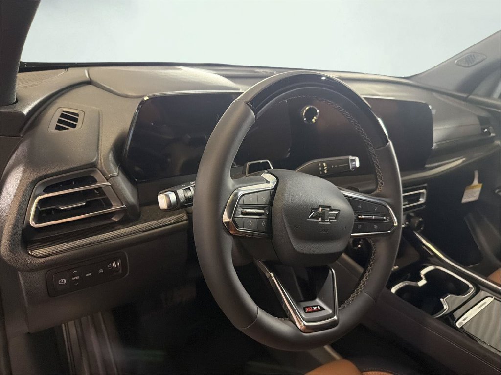 New 2027 Chevrolet Traverse Z71 w/ Enhanced Driving Package AWD/4WD image 24
