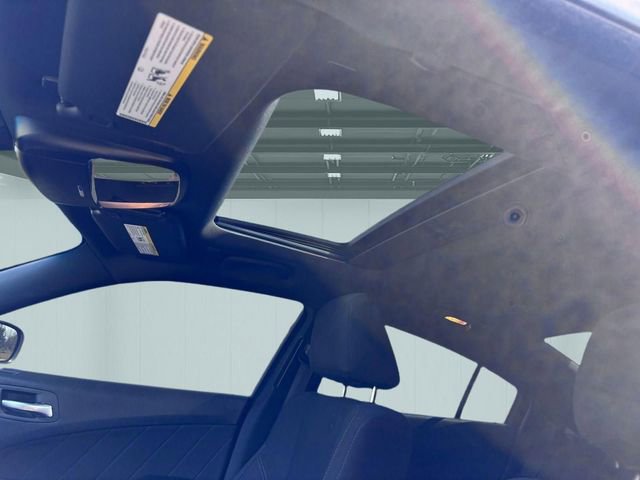 Used 2022 Dodge Charger SXT w/ Cold Weather Package image 11