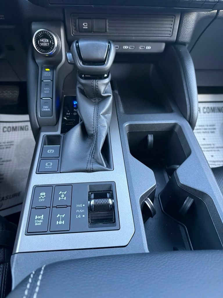 Used 2024 Toyota Land Cruiser AWD/4WD image 33