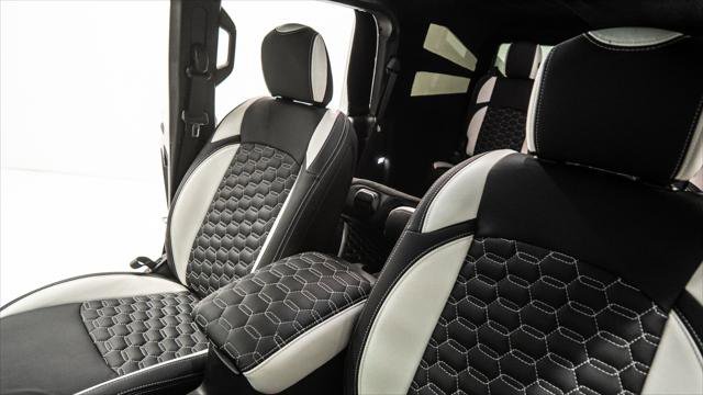 Used 2025 Jeep Gladiator Sport image 34