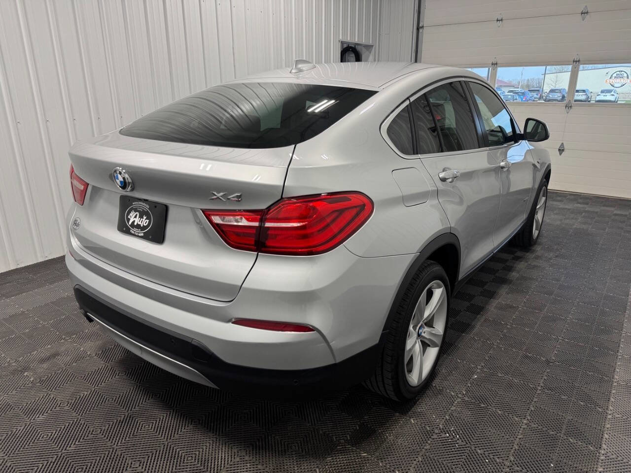 Used 2015 BMW X4 xDrive35i AWD/4WD image 3