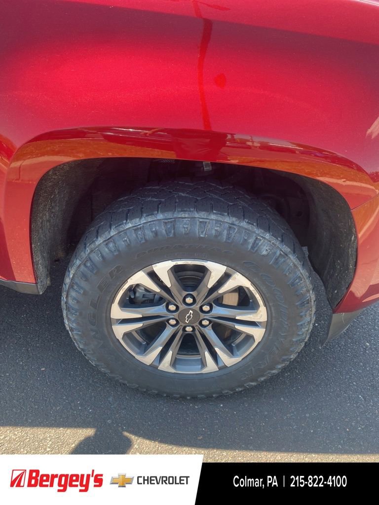 Used 2021 Chevrolet Colorado Z71 AWD/4WD image 12