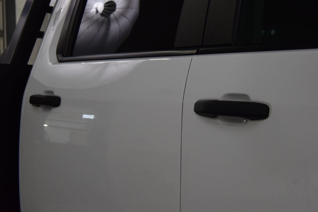 Used 2024 GMC Sierra 3500 Pro w/ Convenience Package AWD/4WD image 12
