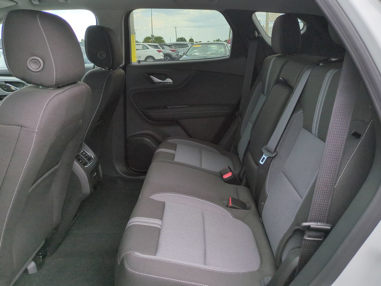 New 2025 Chevrolet Blazer LT w/ Convenience Package FWD image 13