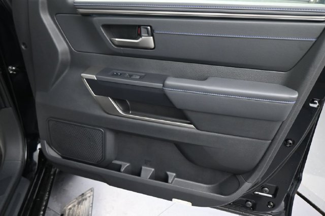 Used 2026 Toyota Tundra Platinum AWD/4WD image 13